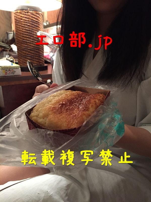 人妻手作りケーキ